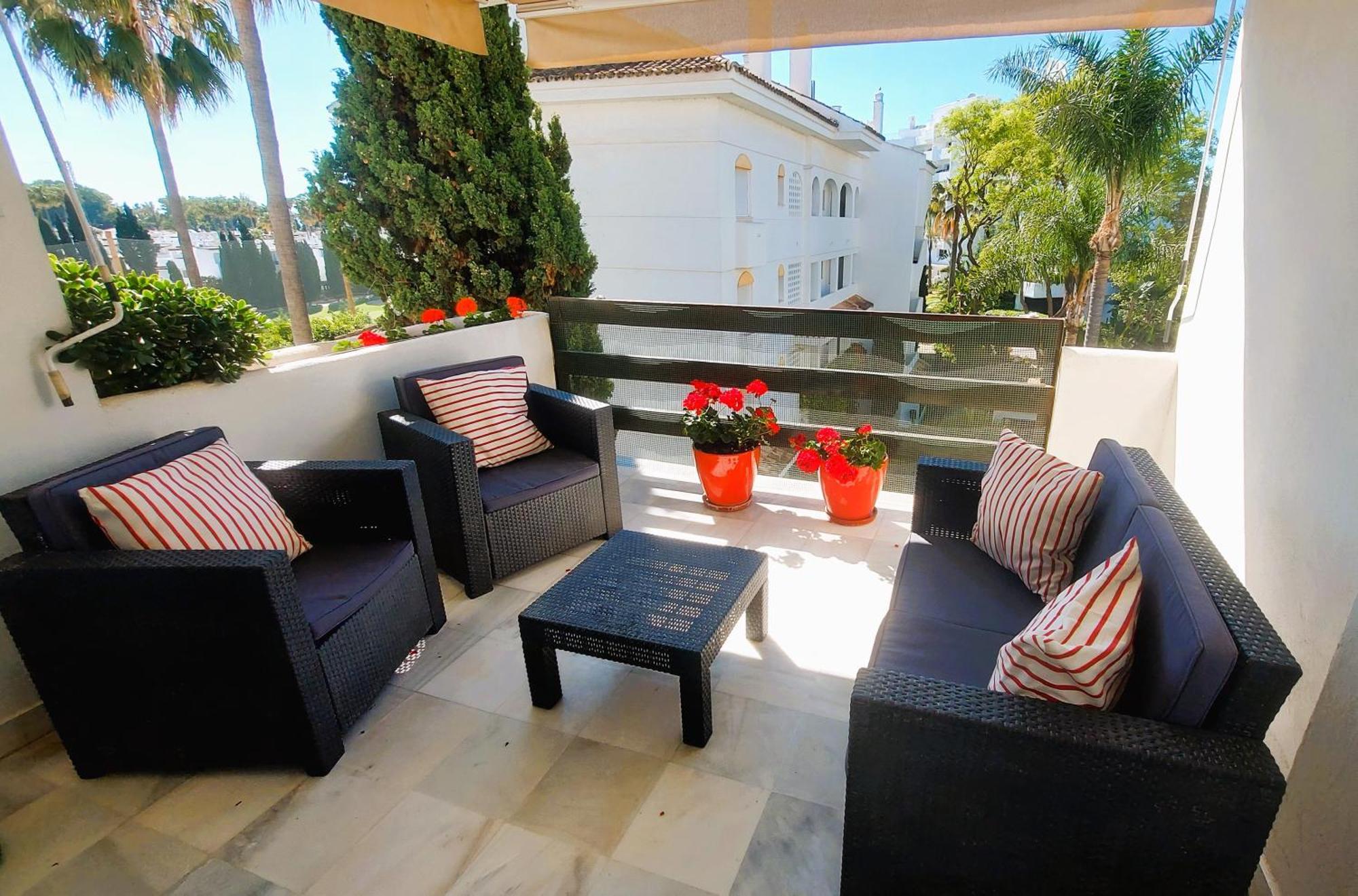 And Golfside In Guadalmina Apartment Marbella